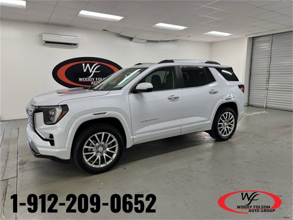 2026 GMC Terrain Denali's photo