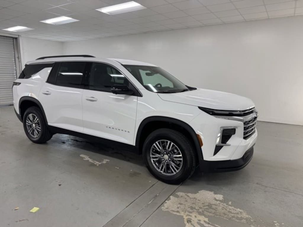 New 2026 Chevrolet Traverse LT SUV