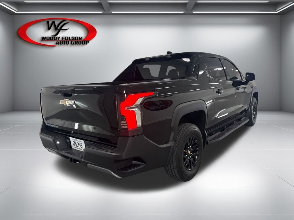 2026 Chevrolet Silverado EV LT - Photo 6