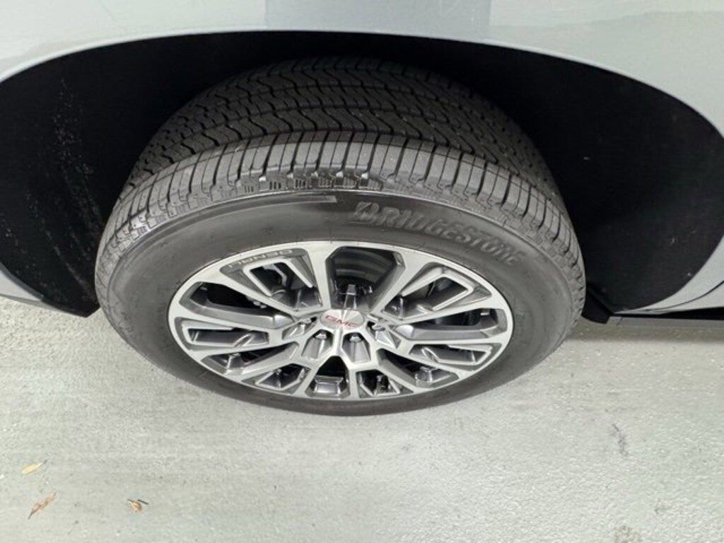 New 2026 GMC Yukon Denali SUV