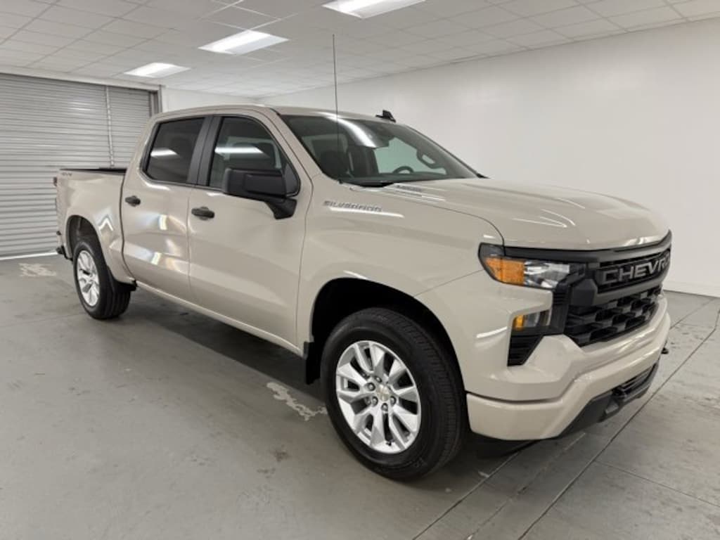 New 2026 Chevrolet Silverado 1500 Custom Truck