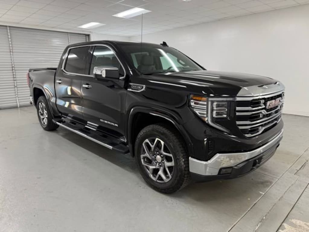 New 2026 GMC Sierra 1500 SLT Truck