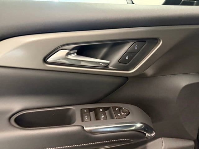 2026 Chevrolet Traverse LT - Photo 15