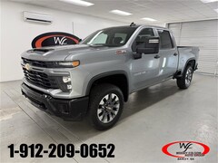 2025 Chevrolet Silverado 2500 HD Custom Truck