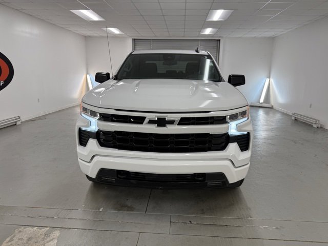 2023 Chevrolet Silverado 1500 RST photo 2