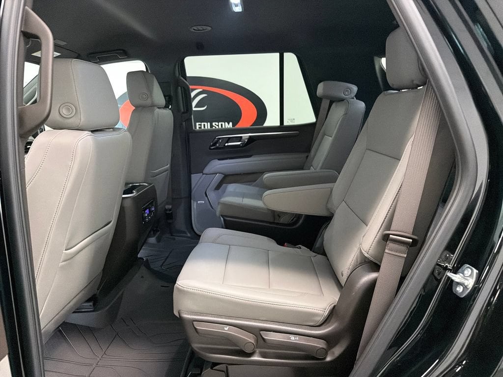 2026 Chevrolet Tahoe Z71 - Photo 14