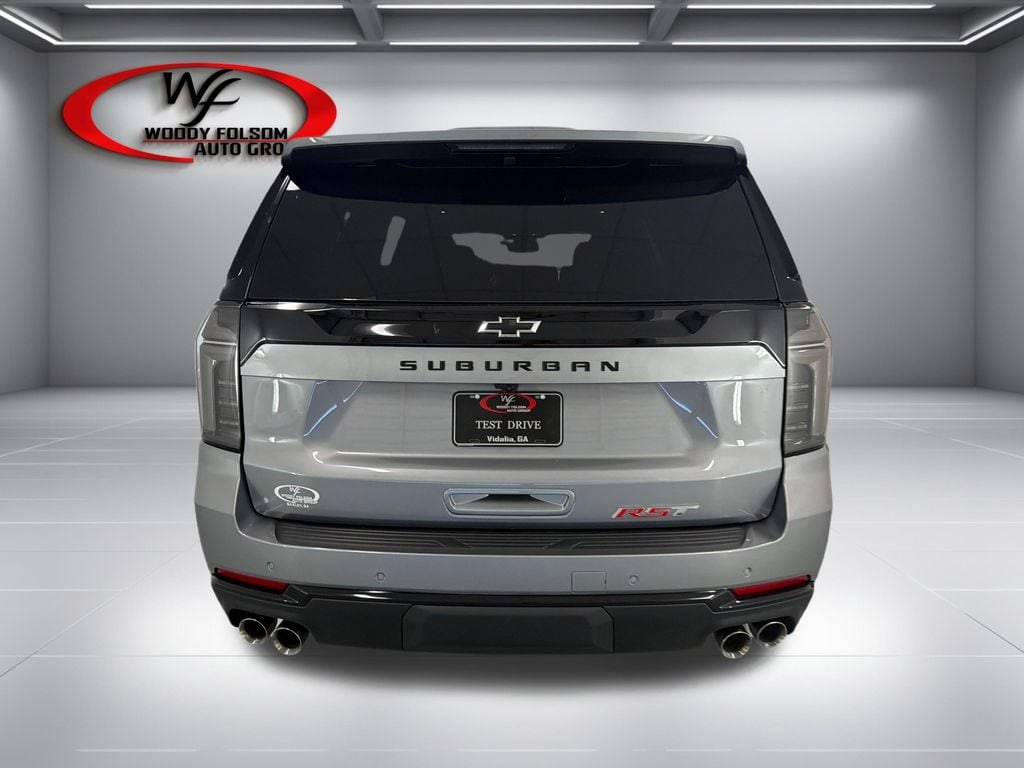 2026 Chevrolet Suburban RST - Photo 7