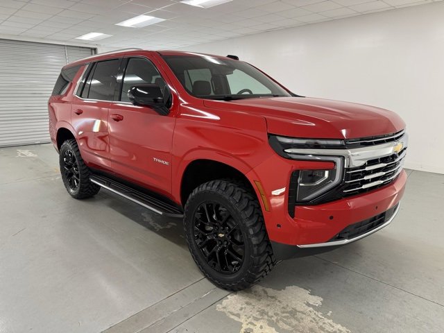 2025 Chevrolet Tahoe LT photo 2