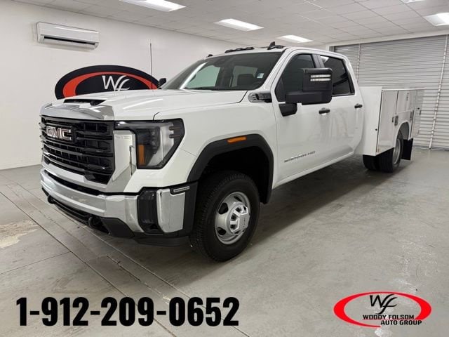 2025 GMC Sierra 3500 Chassis Cab Pro's photo