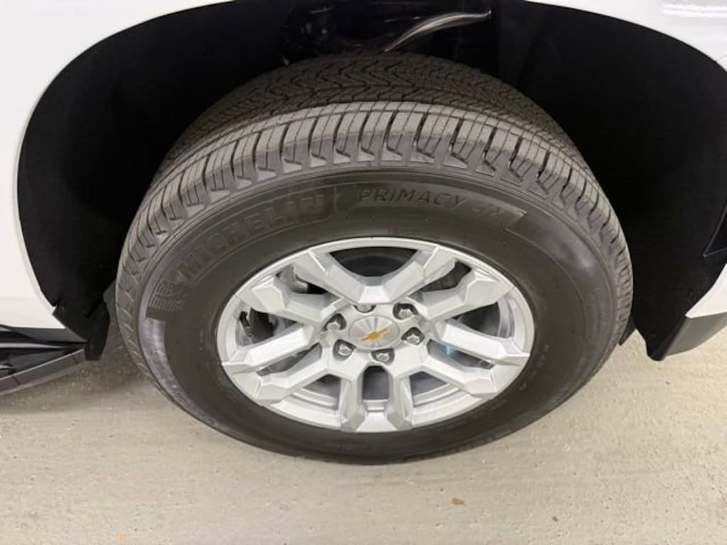 New 2026 Chevrolet Suburban LS SUV