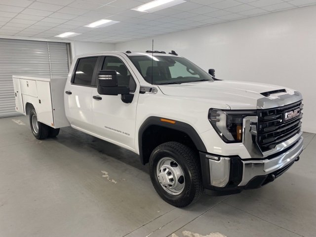 2025 Gmc Sierra 3500 HD Pro photo 3