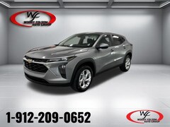 2026 Chevrolet Trax LS SUV