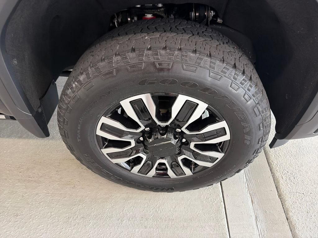 Used 2024 GMC Sierra 2500 HD Denali Ultimate Truck Crew Cab