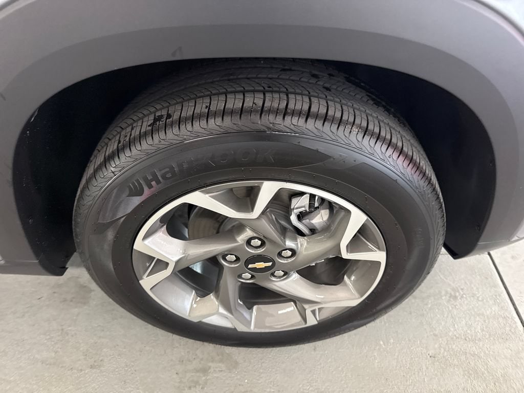 New 2026 Chevrolet Trax LT SUV