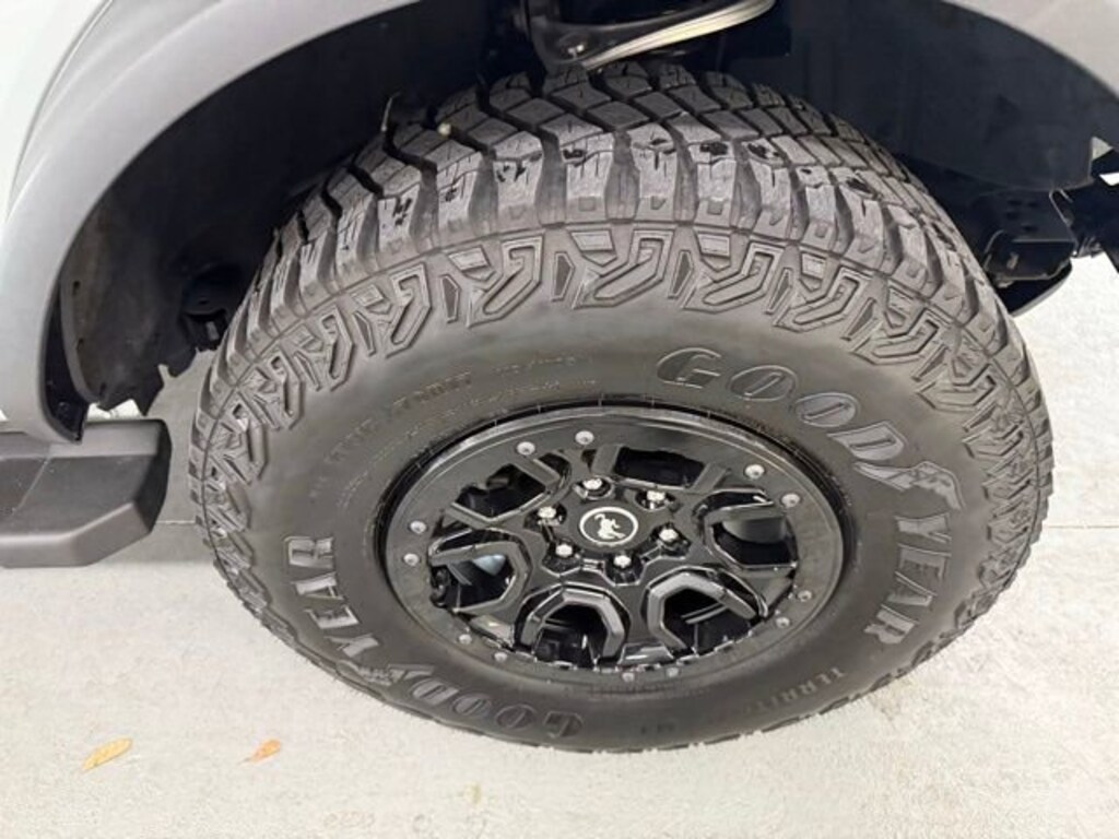 Used 2023 Ford Bronco Base SUV