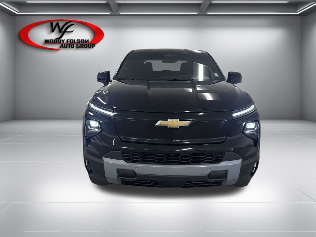 2026 Chevrolet Silverado EV LT - Photo 2