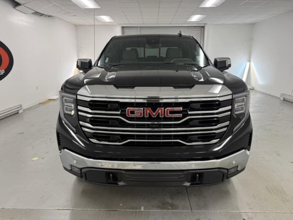 New 2026 GMC Sierra 1500 SLT Truck