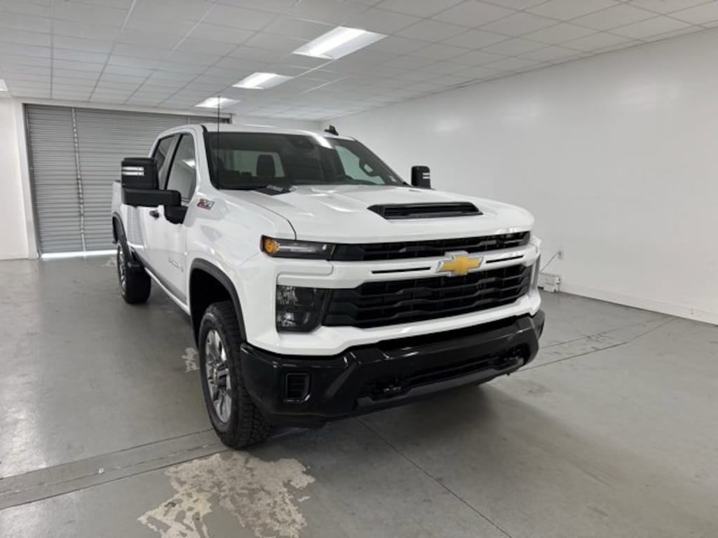 New 2026 Chevrolet Silverado 2500 HD Custom Truck
