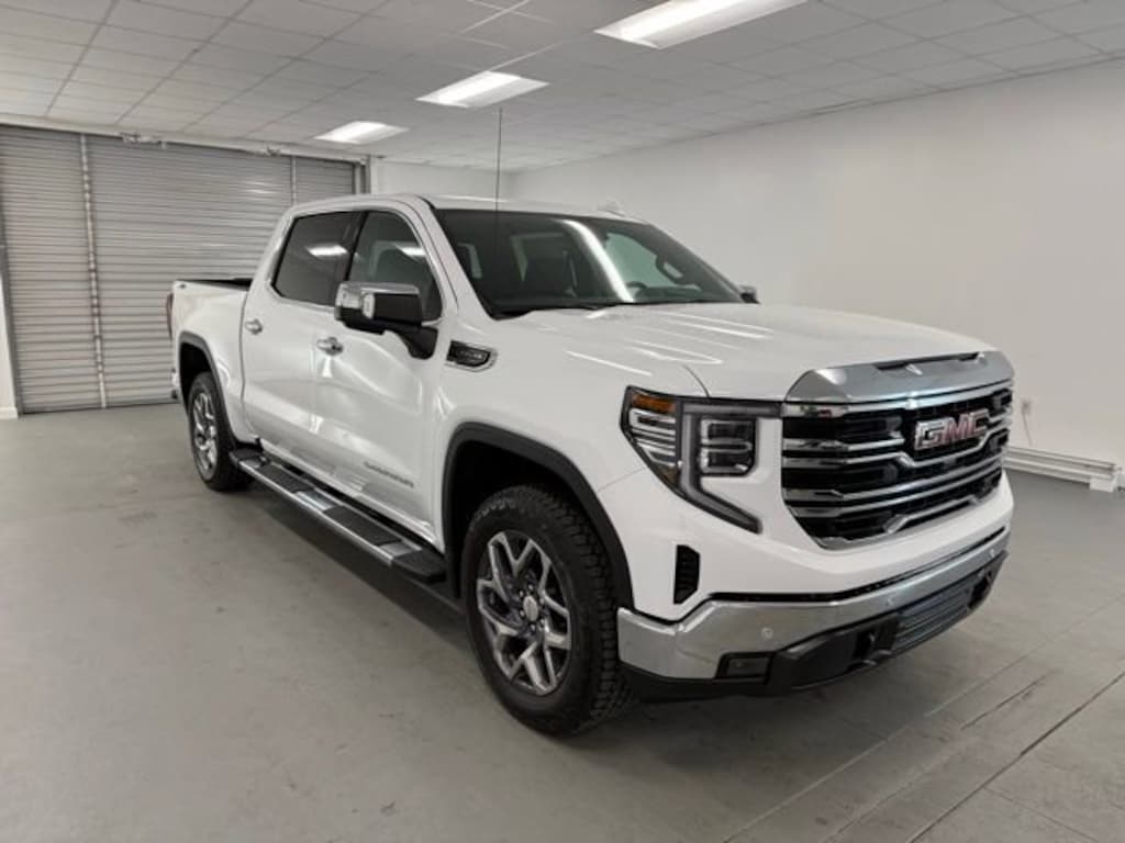 New 2026 GMC Sierra 1500 SLT Truck