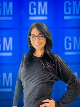 Staff member Michelle Cauley from 5f02a0bad148