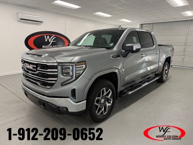 2026 GMC Sierra 1500 SLT's photo