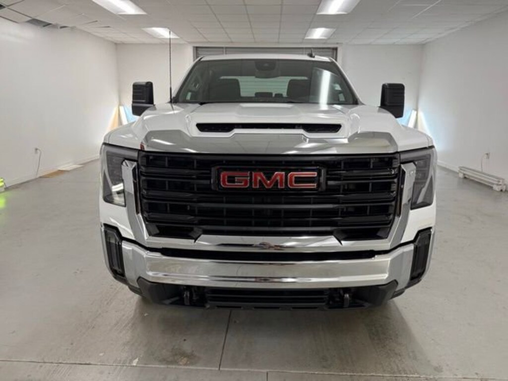 New 2025 GMC Sierra 2500 HD Pro Truck