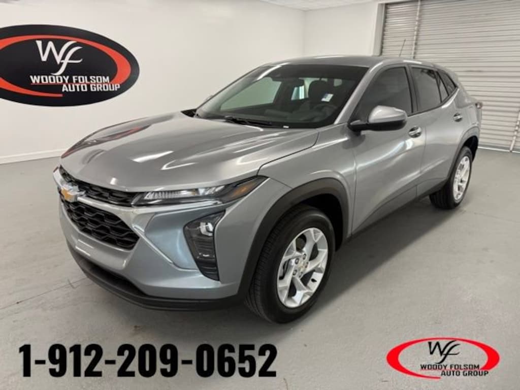 New 2026 Chevrolet Trax LS SUV