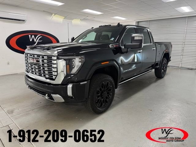 2025 GMC Sierra 2500HD Denali's photo