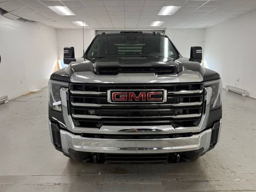 New 2026 GMC Sierra 3500 HD Chassis Cab SLE Truck