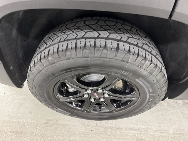 2023 Gmc Acadia AT4 photo 2