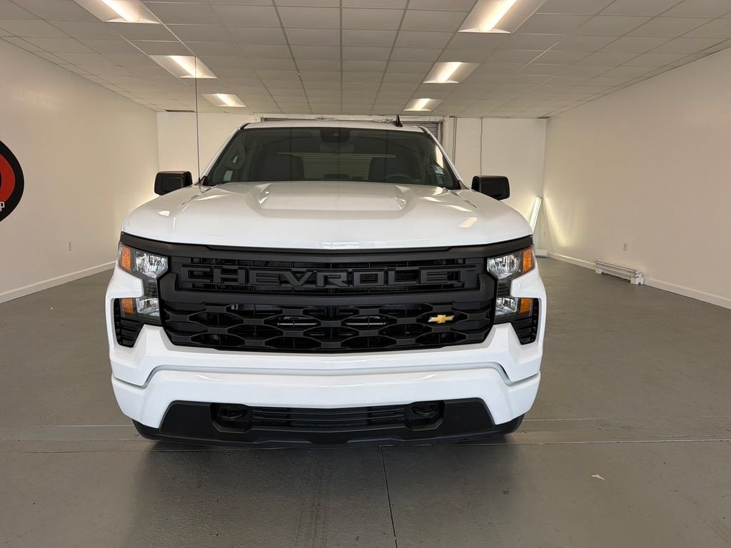New 2026 Chevrolet Silverado 1500 Custom Truck
