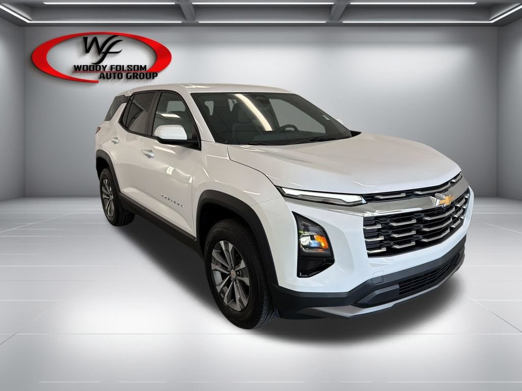 2027 Chevrolet Equinox LT - Photo 3