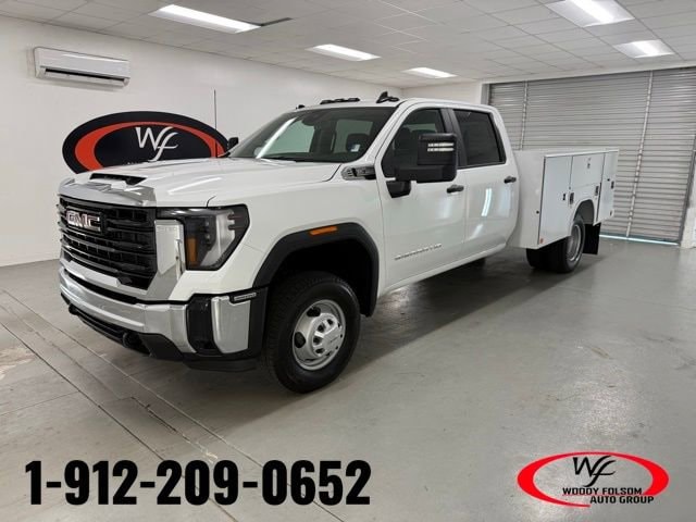 2025 GMC Sierra 3500 Chassis Cab Pro's photo