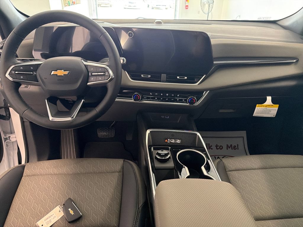 2027 Chevrolet Equinox LT - Photo 15