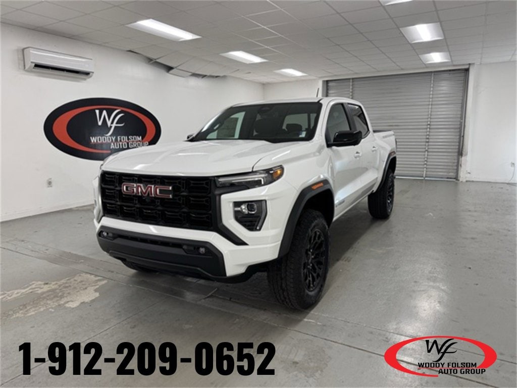 2026 GMC Canyon Elevation's photo