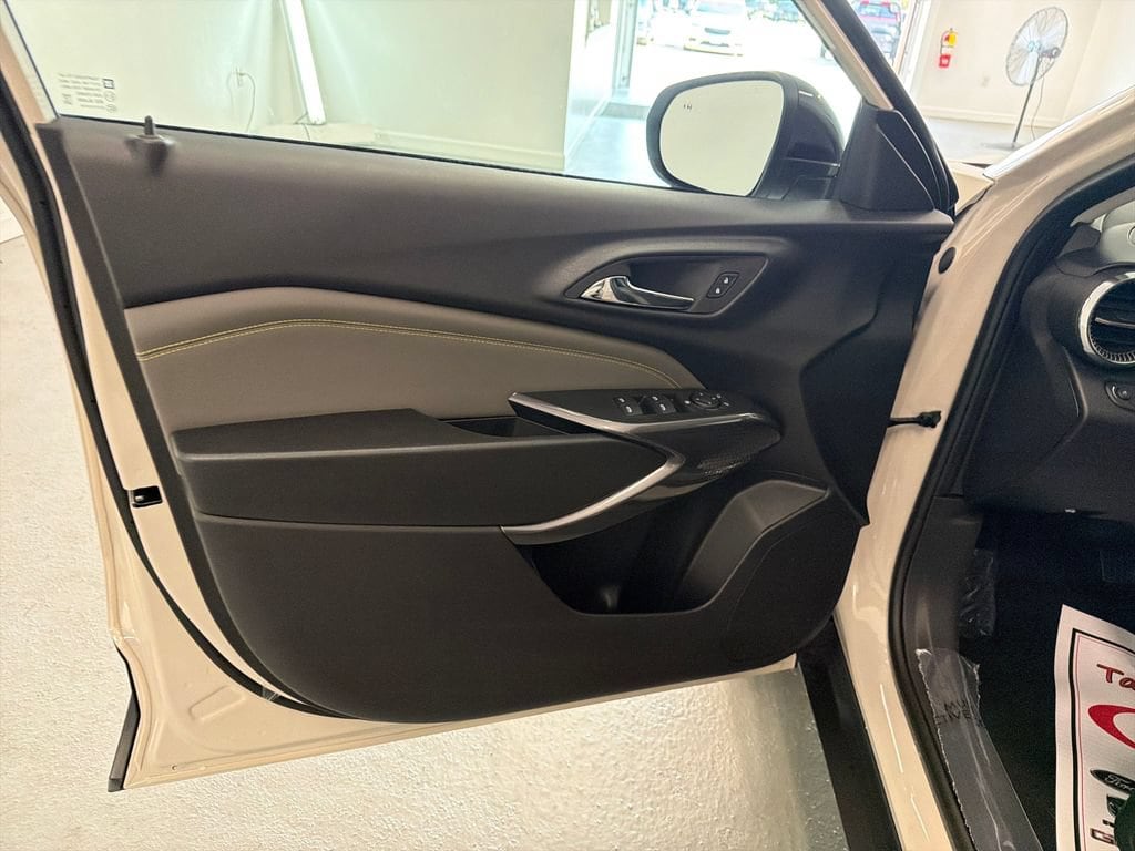 2026 Chevrolet Trax Activ - Photo 12