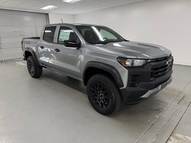 2026 Chevrolet Colorado Trail Boss photo 3
