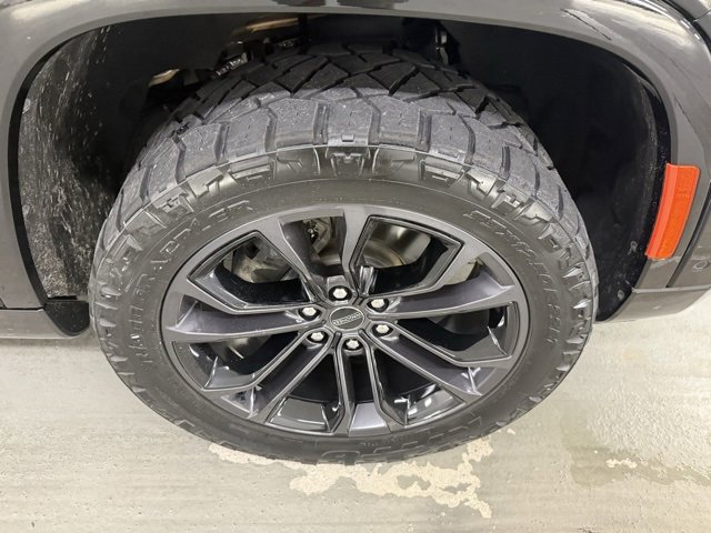 2022 Jeep Grand Wagoneer II Obsidian photo 2