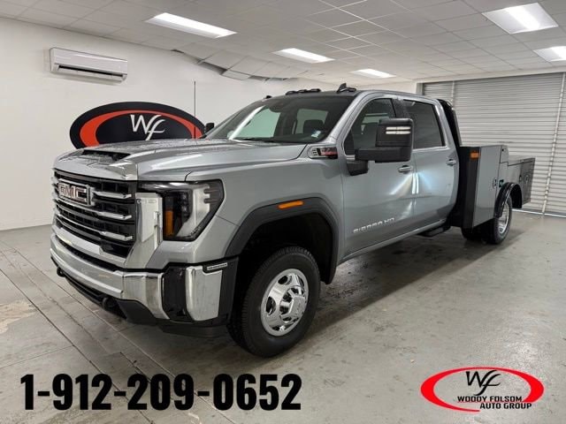 2026 GMC Sierra 3500 Chassis Cab SLE's photo