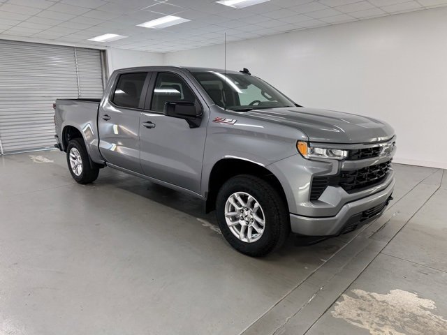 2026 Chevrolet Silverado 1500 RST photo 3