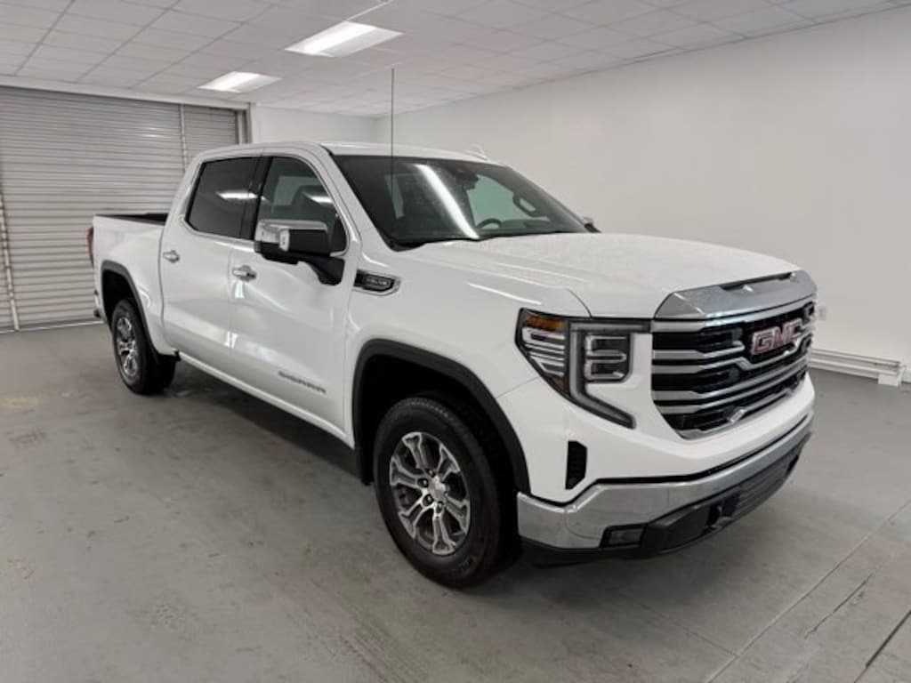 New 2026 GMC Sierra 1500 SLT Truck