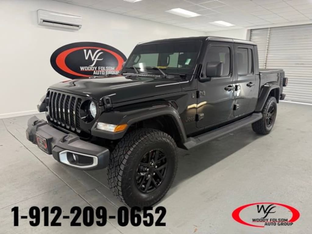 Used 2023 Jeep Gladiator Sport S Truck Crew Cab