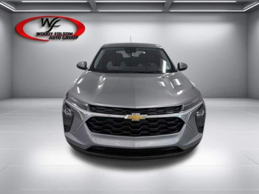 New 2026 Chevrolet Trax LS SUV