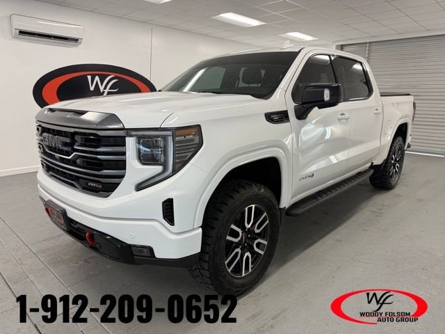 2024 GMC Sierra 1500 AT4's photo