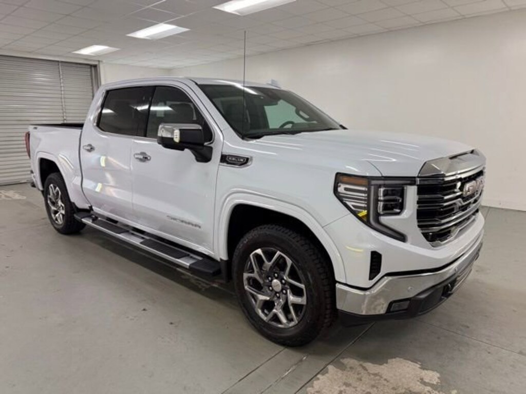 New 2026 GMC Sierra 1500 SLT Truck