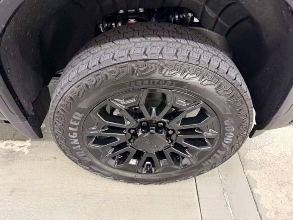 New 2025 GMC Sierra 2500 HD Denali Truck