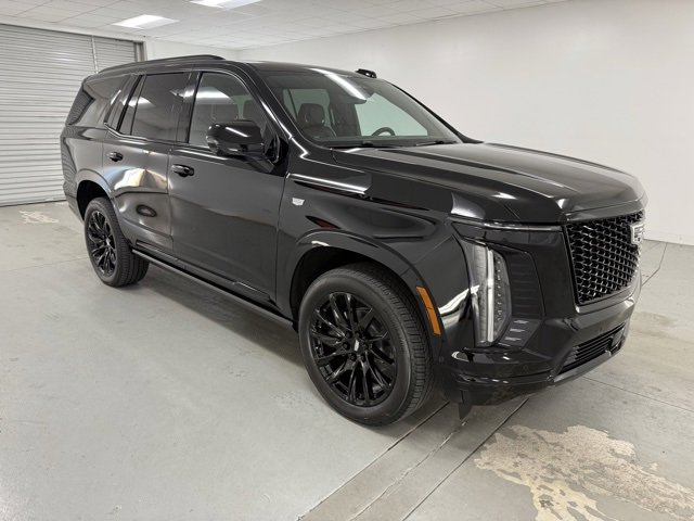 2026 Cadillac Escalade Sport photo 3