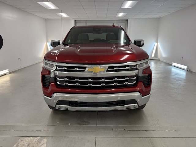 2026 Chevrolet Silverado 1500 LTZ photo 2