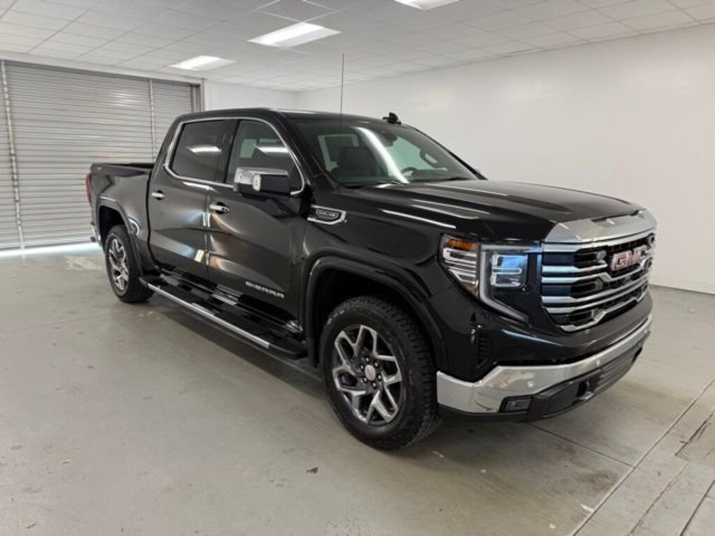 New 2026 GMC Sierra 1500 SLT Truck