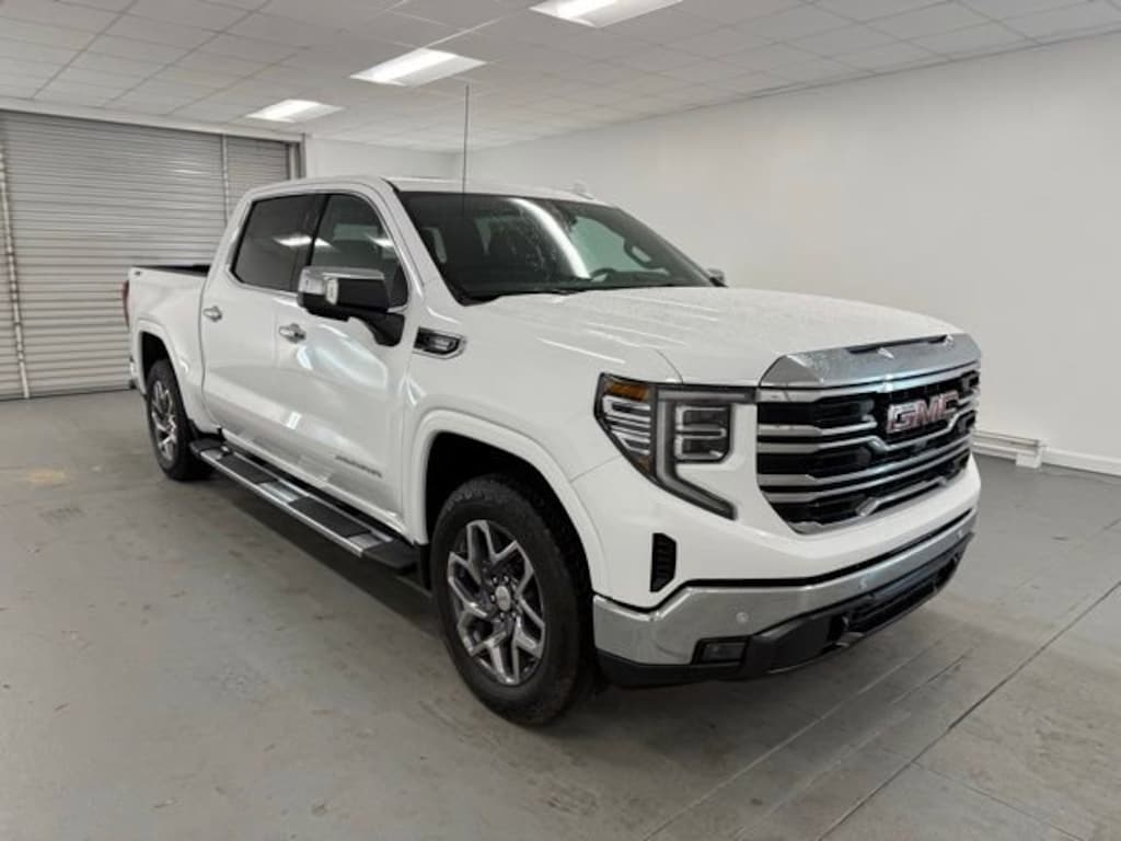 New 2026 GMC Sierra 1500 SLT Truck
